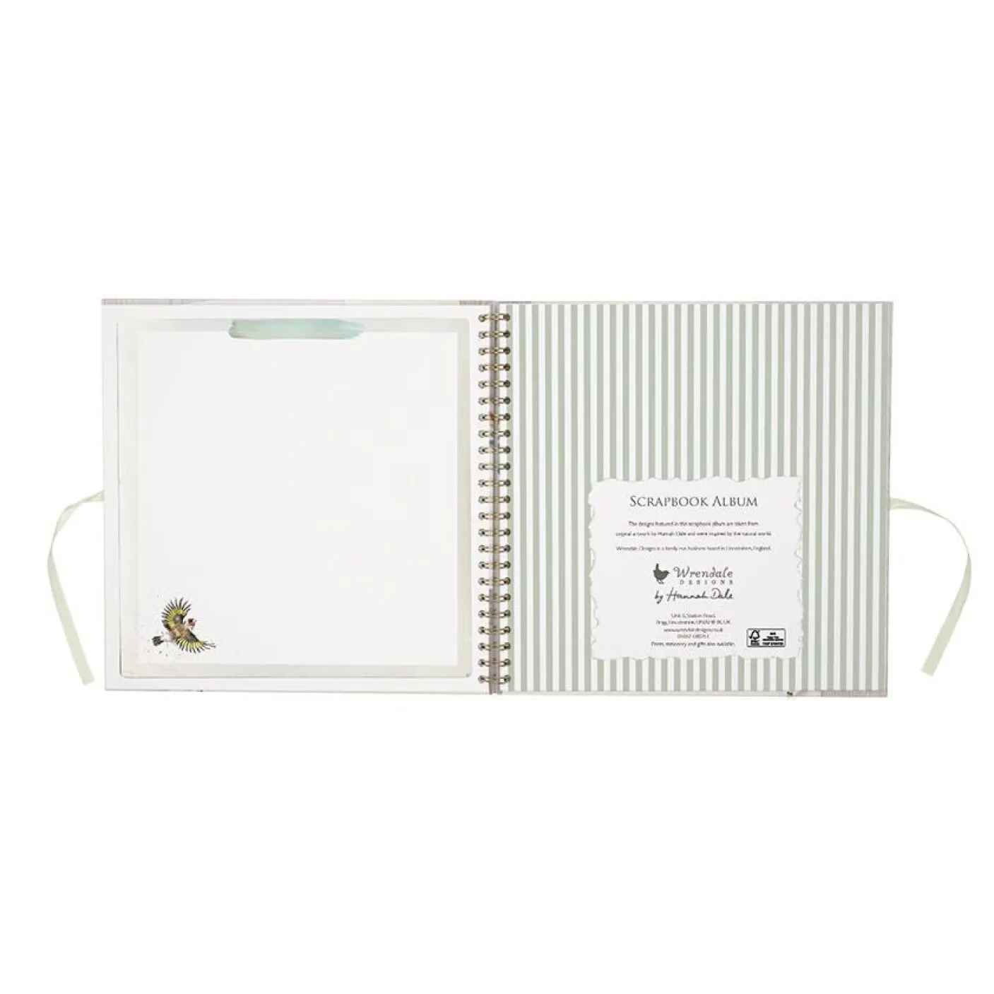 'Hydrangea' Bee Scrapbook Album