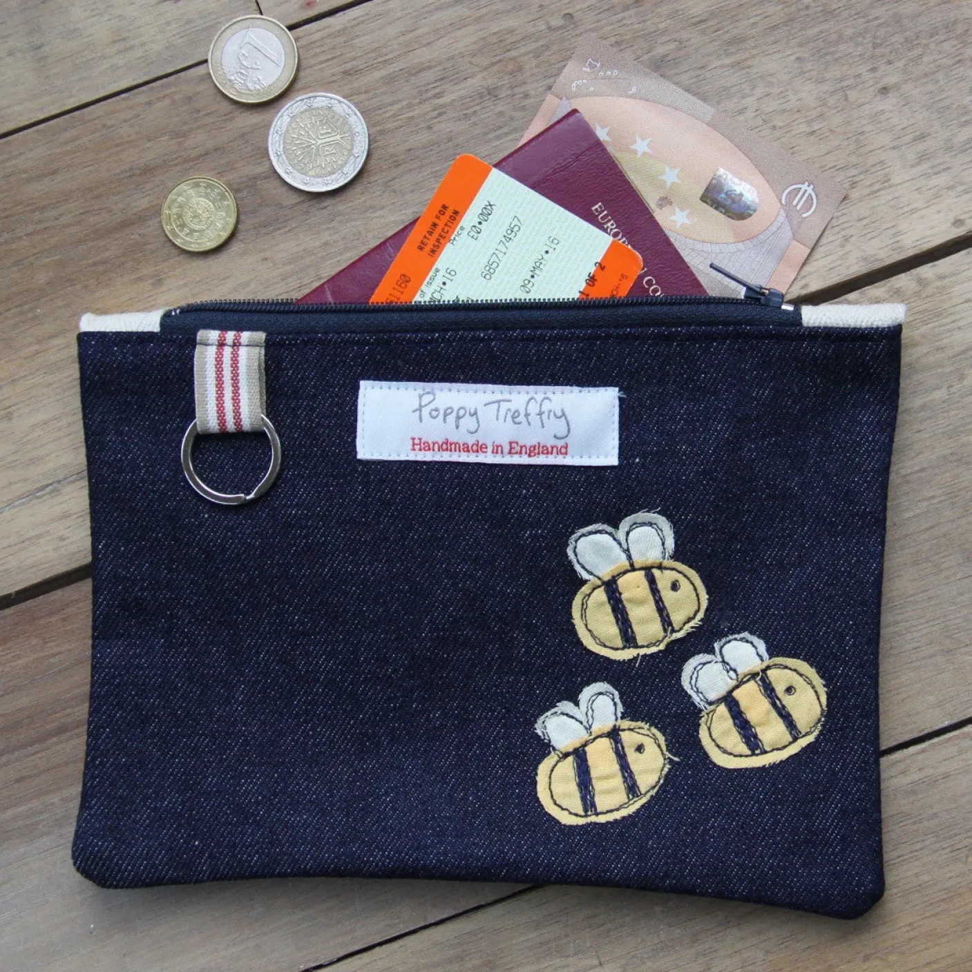 Busy Bee Flat Embroidered Zip Purse with Keyring