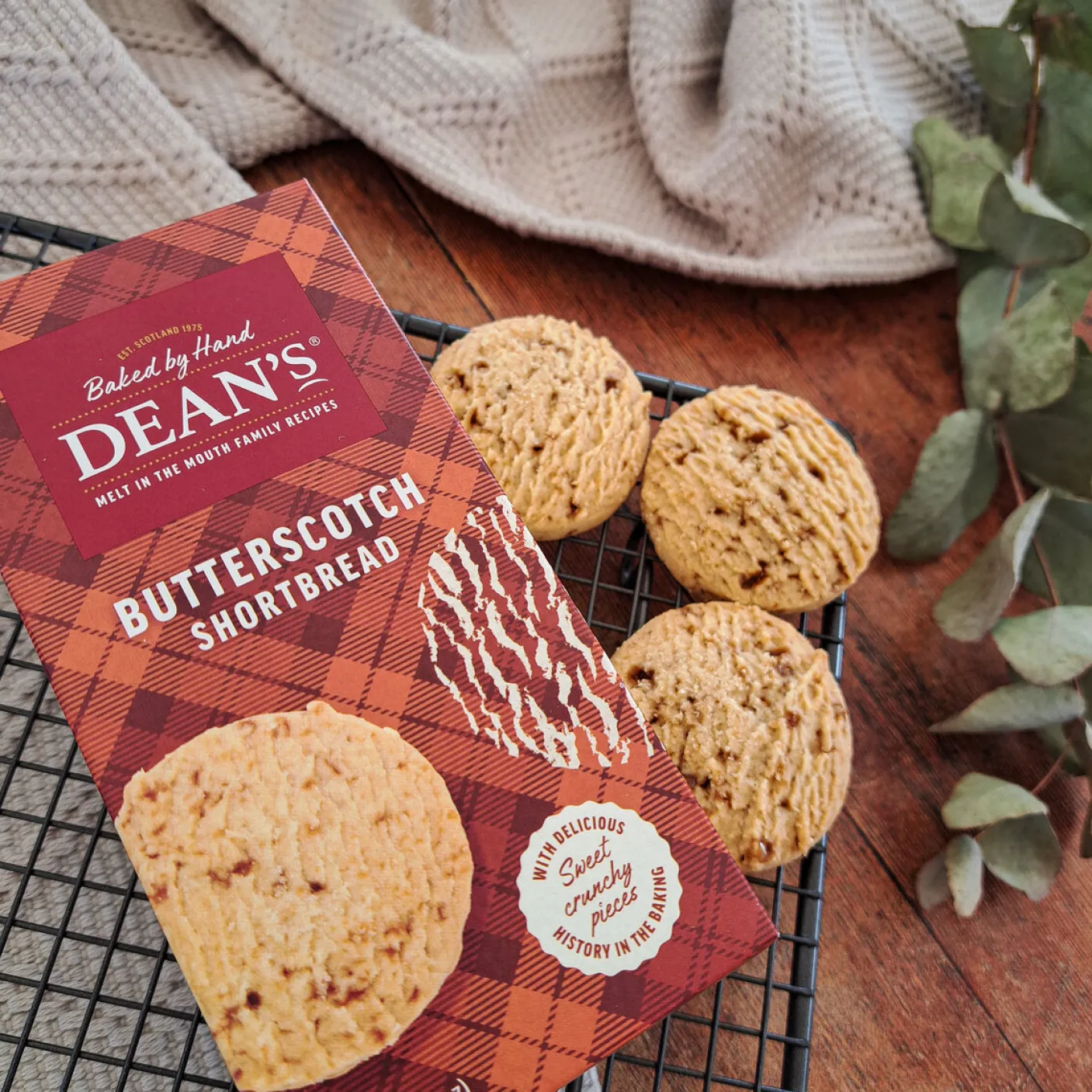 Dean's Butterscotch Shortbread Rounds
