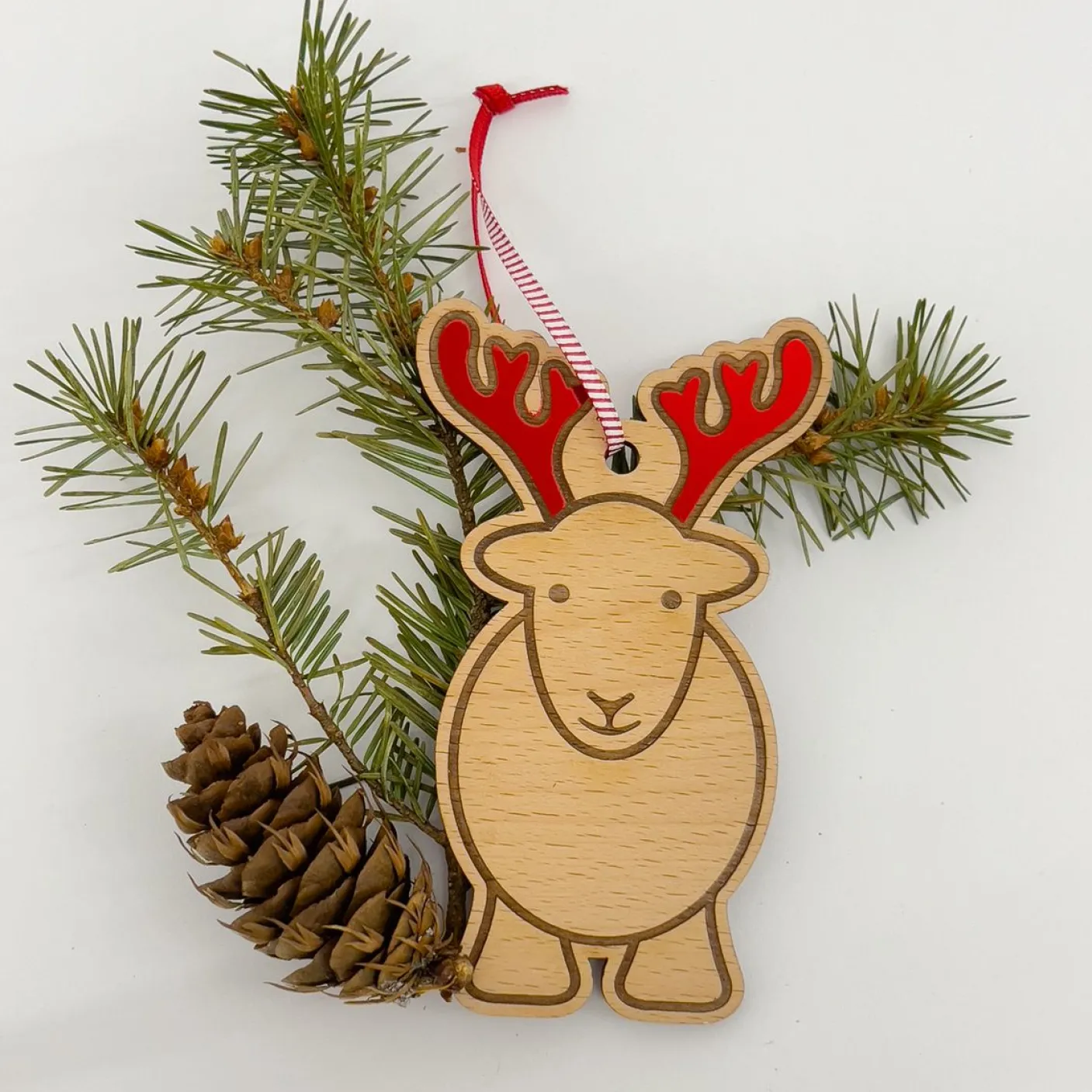 Herdy Reindeer Wooden Christmas Decoration