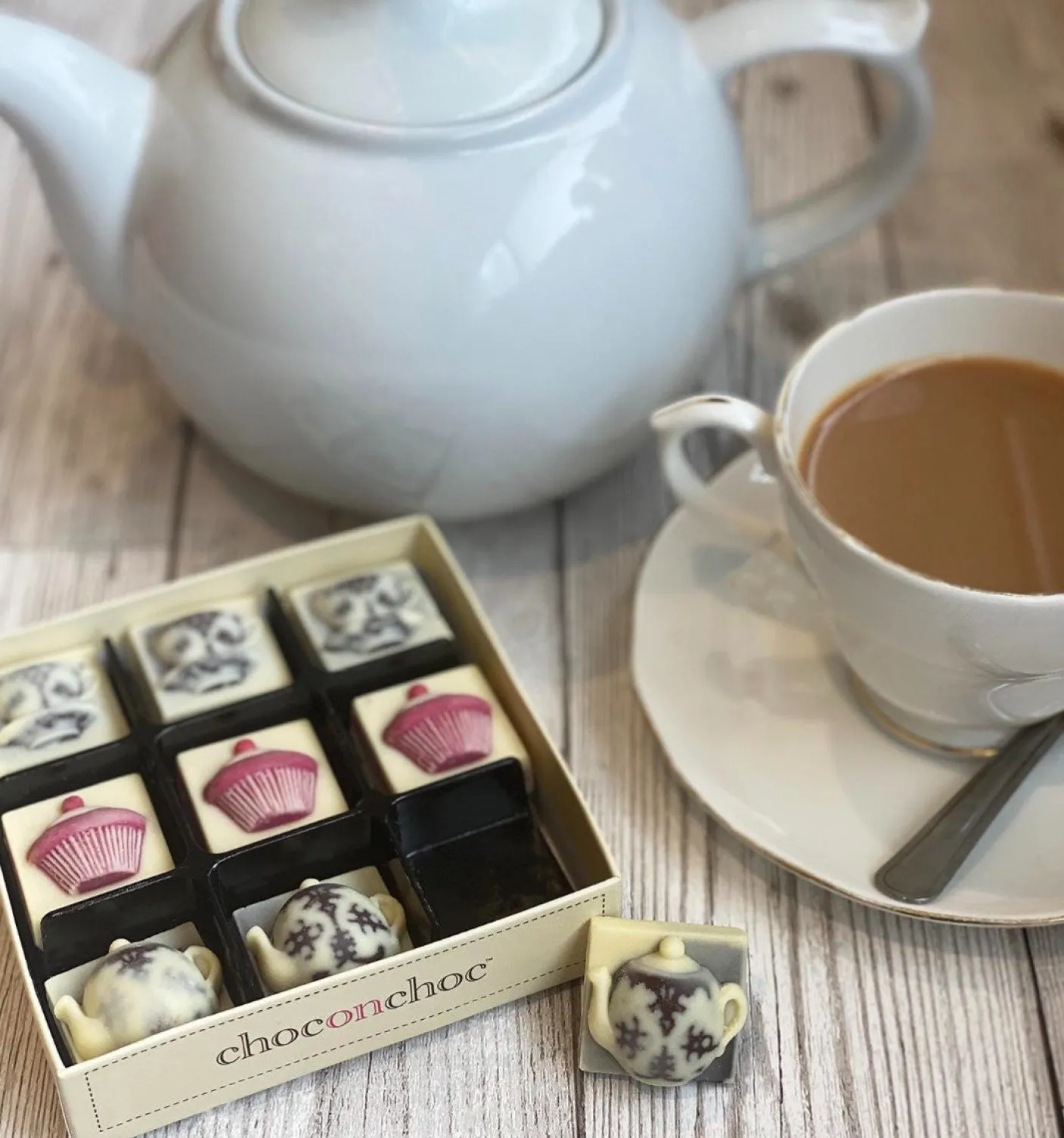 Chocolate Teapots, Tea Cups and Cakes