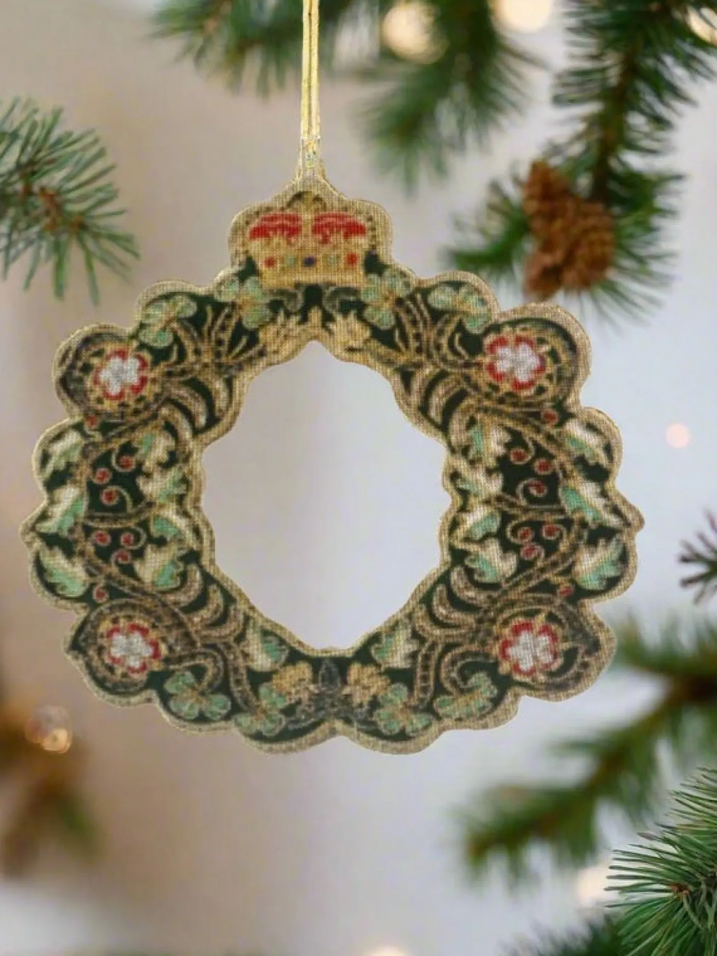 Crystal Christmas Wreath Decoration by Tinker Tailor London